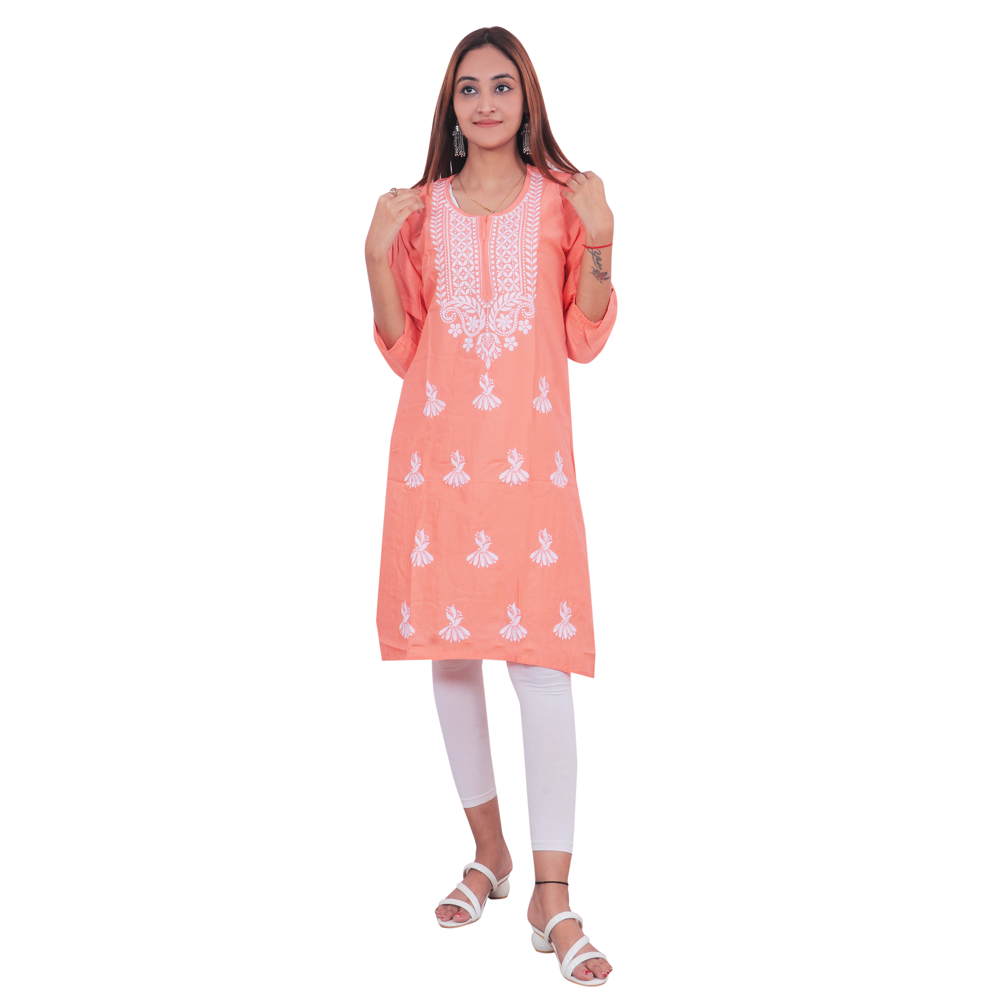 Women Embroidered Kurta (Pink)